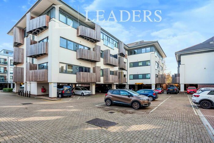 1 Bedroom Flat To Rent In Horsham Gates, Horsham, RH13