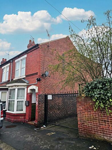 1 Bedroom Flat For Sale In Lowther Road, DN1