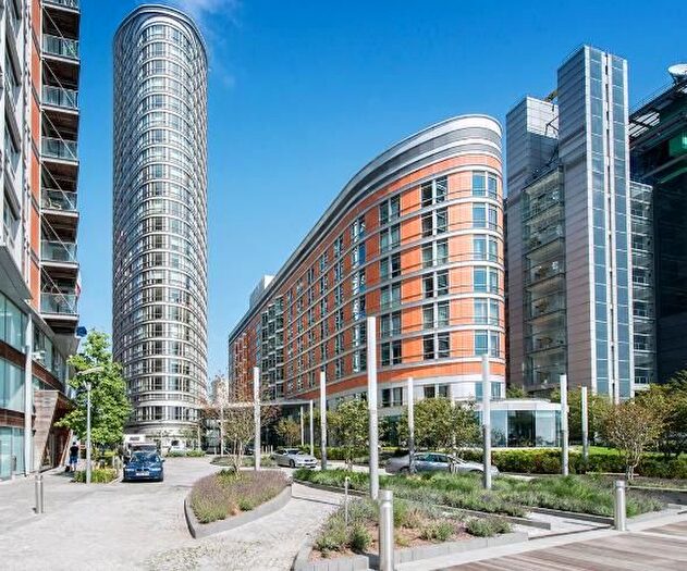 Studio To Rent In New Providence Wharf, Fairmount Avenue, Blackwall, Canary Wharf, London, E14