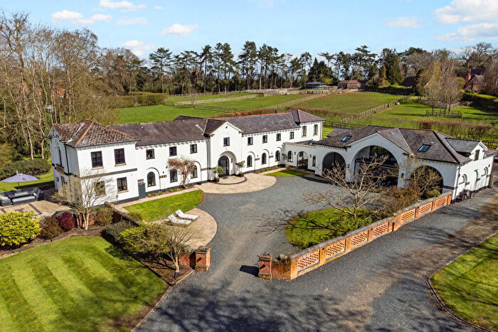 7 Bedroom House For Sale In Ullenhall, Henley-In-Arden, B95