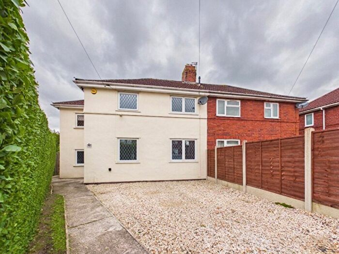 4 Bedroom Semi-Detached House For Sale In Willow Grove, Bristol, BS16