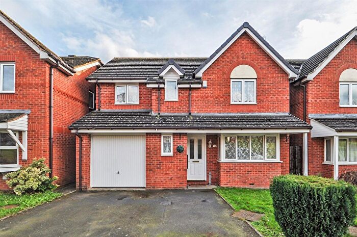 4 Bedroom Detached House To Rent In Kings Terrace, Kings Heath, West Midlands, B14