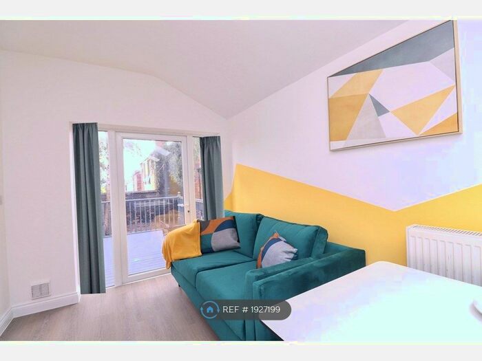 5 Bedroom Terraced House To Rent In Monks Road, Lincoln, LN2