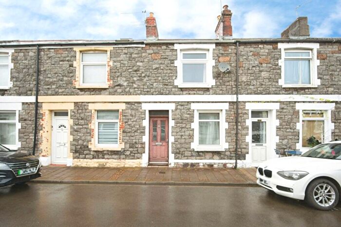 2 Bedroom House For Sale In Howard Street, Cardiff, CF24