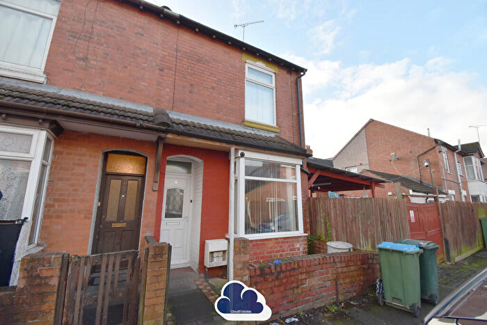 2 Bedroom End Of Terrace House To Rent In Dean Street, Coventry, CV2