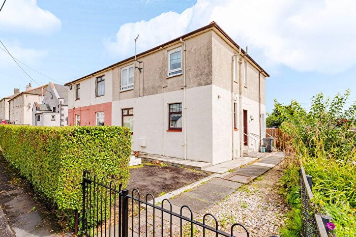 2 Bedroom Flat For Sale In Polquheys Road, New Cumnock, Cumnock, KA18