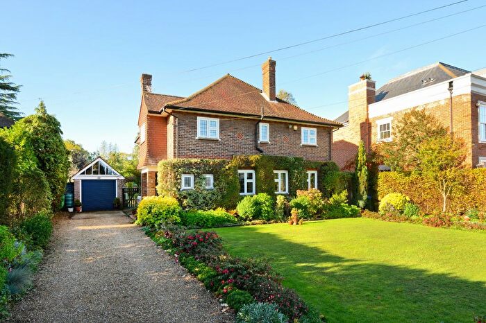 5 Bedroom Detached House For Sale In Sandown Road, Esher, Surrey, KT10