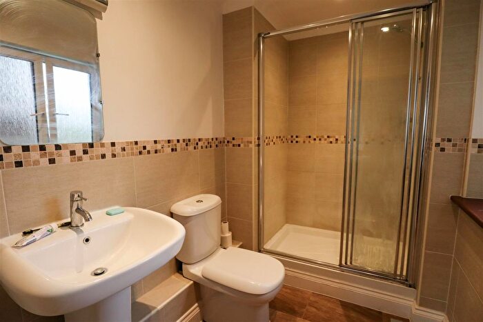 2 Bedroom Flat To Rent In Brittany Road, St. Leonards-On-Sea, TN38