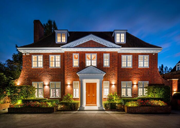 8 Bedroom House For Sale In Winnington Road, Hampstead, London, , United Kingdom, N2
