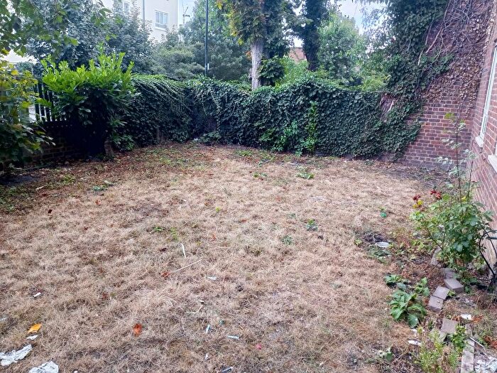 3 Bedroom Flat To Rent In Reed Road, Tottenham, E17