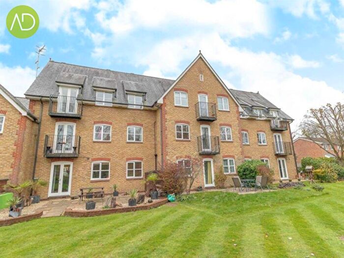1 Bedroom Apartment To Rent In Sele Mill, North Road, Hertford, SG14