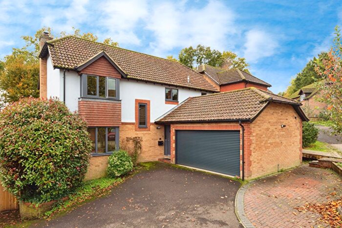4 Bedroom Detached House For Sale In Mill Rise, Robertsbridge, East Sussex, TN32