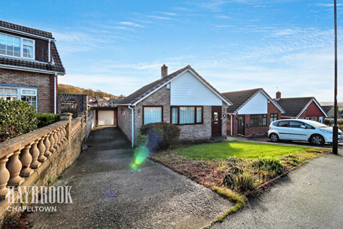 2 Bedroom Bungalow For Sale In Wood Close, Chapeltown, S35