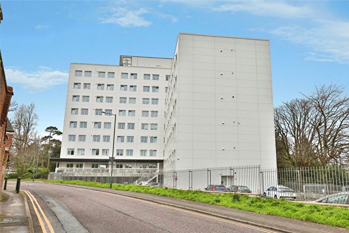 2 Bedroom Flat For Sale In Prince Of Wales Road, Westbourne, Bournemouth, Dorset, BH4