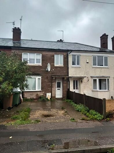 3 Bedroom Terraced House To Rent In Elmfield Road, Dogsthorpe, Peterborough, PE1