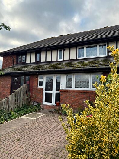 3 Bedroom End Terrace House To Rent In Heather Close, London, E6