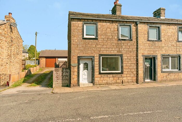 1 Bedroom End Terrace House For Sale In Briercliffe Road, Burnley, Lancashire, BB10