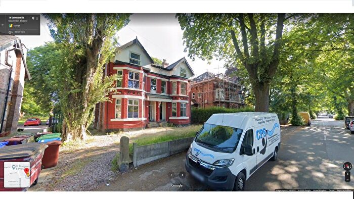 Studio To Rent In -, Demesne Road, Manchester, M16