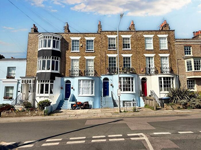 Studio To Rent In Nelson Place, Broadstairs, CT10