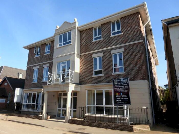 2 Bedroom Flat To Rent In York Road, Maidenhead, SL6