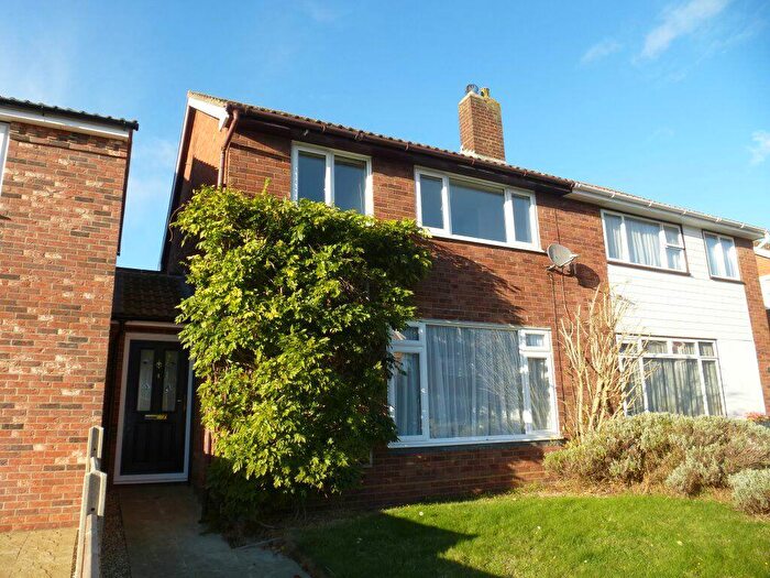 3 Bedroom House To Rent In Sparrow Road, Gt Cornard, CO10