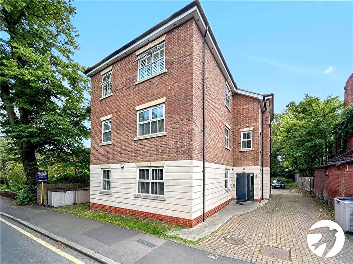 2 Bedroom Flat To Rent In Halfway Street, Sidcup, DA15
