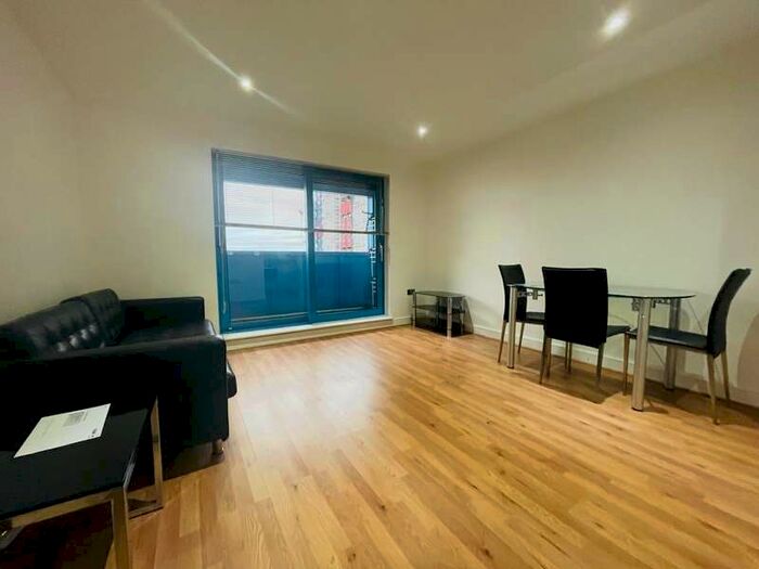 1 Bedroom Flat To Rent In Westgate Apartments, Western Gateway, E16