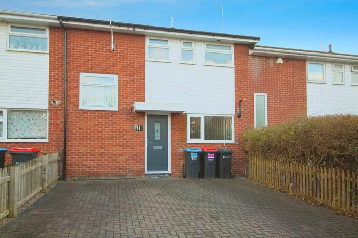 2 Bedroom Town House To Rent In Orchard Street, Chester, Cheshire, CH1