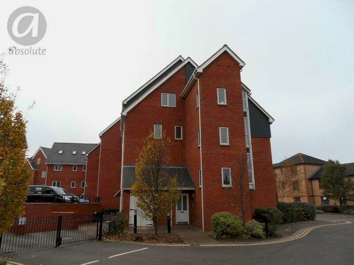 2 Bedroom Ground Flat To Rent In Heron Quay, Bedford, MK40