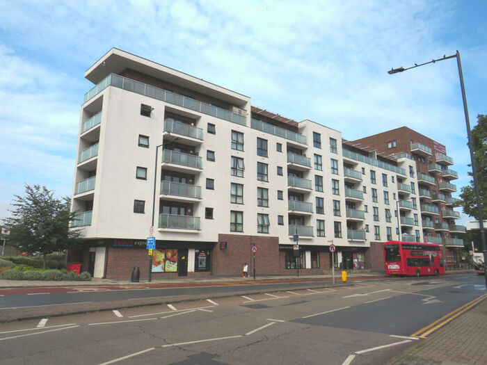 1 Bedroom Flat To Rent In Williams Way, Wembley, Middlesex, HA0