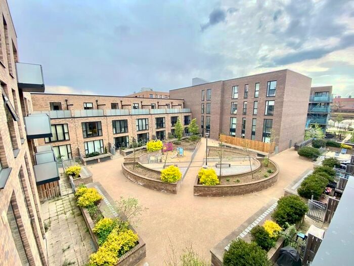 2 Bedroom Flat To Rent In Canal Mill Apartments, Laburnum Street, E2
