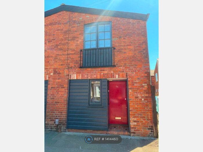 2 Bedroom Terraced House To Rent In Randolph Road, Caversham, RG1