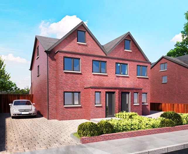 4 Bedroom Semi Detached House To Rent In Walkden Road, Worsley, M28