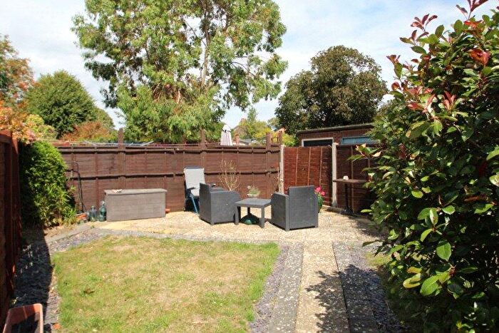 2 Bedroom Apartment To Rent In St. Floras Road, Littlehampton, West Sussex, BN17