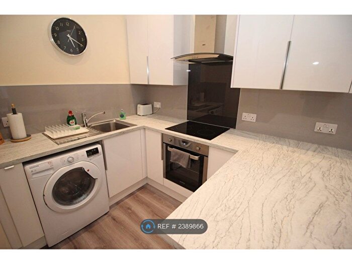 1 Bedroom Flat To Rent In Stewart Terrace, Edinburgh, EH11