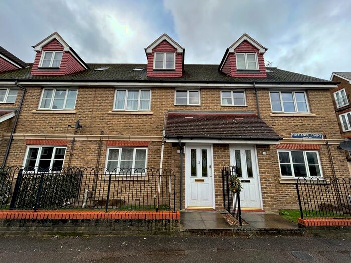 2 Bedroom Maisonette To Rent In Gaze Hill Avenue, Sittingbourne, ME10