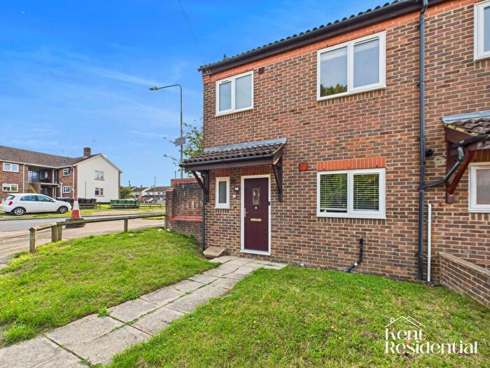 3 Bedroom End Of Terrace House To Rent In Northumberland Road, Maidstone, ME15