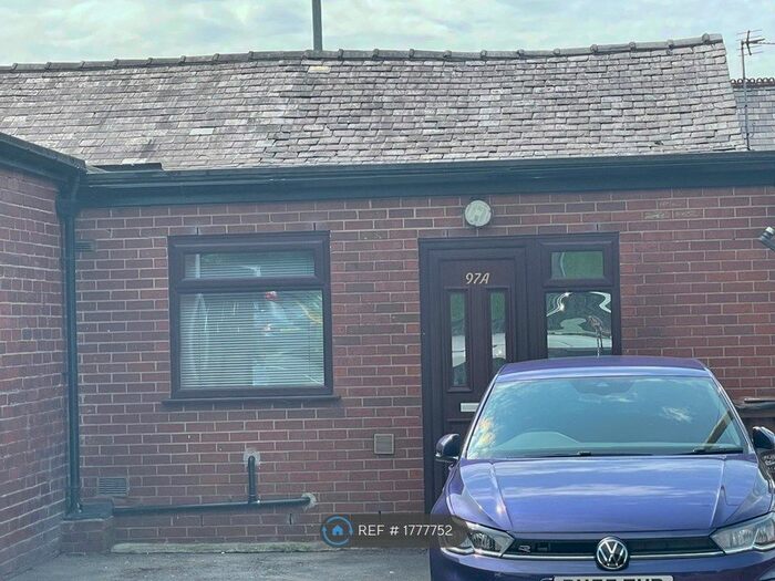 2 Bedroom Flat To Rent In Milnrow, Rochdale, OL16