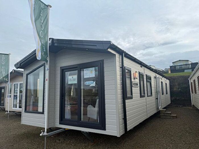 3 Bedroom Lodge For Sale In Holms Farm Road, Dalrymple, Ayr, KA6