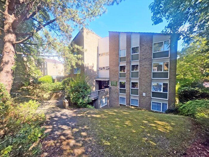 1 Bedroom Flat For Sale In Quarry Chase, Poole Road, Bournemouth, BH4