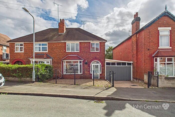 3 Bedroom Semi-Detached House For Sale In Siddalls Street, Burton-on-Trent, DE15