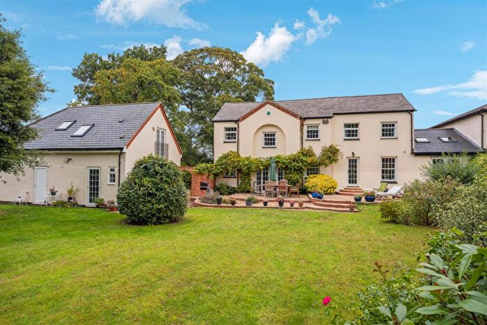 5 Bedroom House For Sale In Whaddon Hall, High Street, Whaddon, MK17