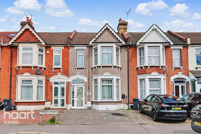 3 Bedroom Terraced House For Sale In Perth Road, Ilford, IG2
