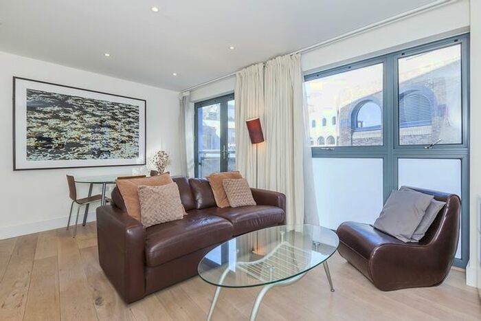 1 Bedroom Flat To Rent In Tennis Court, Borough, SE1