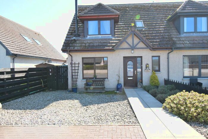2 Bedroom Semi-Detached House For Sale In Carnegie Place, Portmahomack, IV20