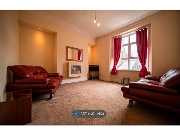 1 Bedroom Flat To Rent In Hollybank Place, Aberdeen, AB11