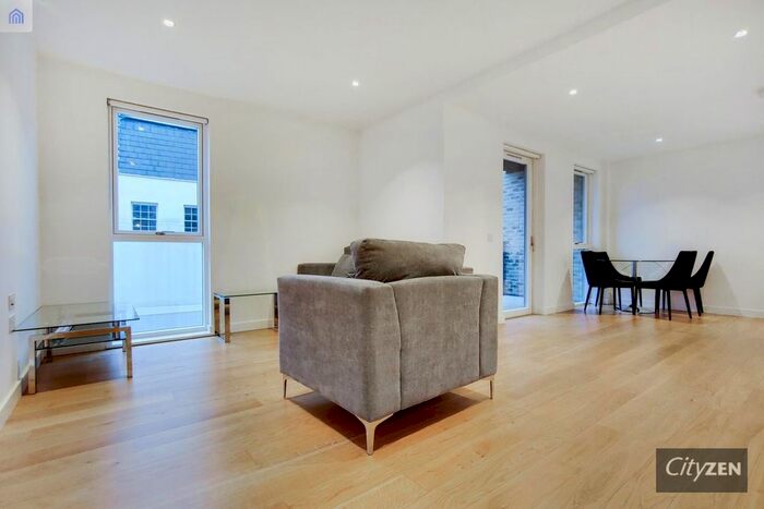 1 Bedroom Flat To Rent In Hand Axe Yard, Gray's Inn Road, London, WC1X