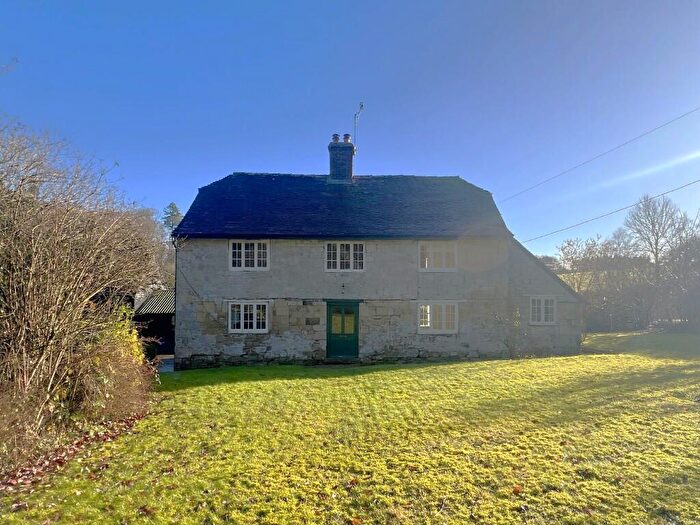 4 Bedroom Detached House To Rent In Jerrards Farmhouse, Fonthill Gifford, Tisbury, Salisbury, SP3