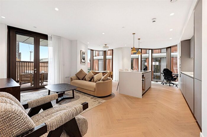 2 Bedroom Flat For Sale In Triptych Place, London, SE1