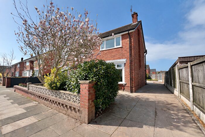 3 Bedroom Semi Detached House For Sale In Inglewood Grove, Bispham, FY2